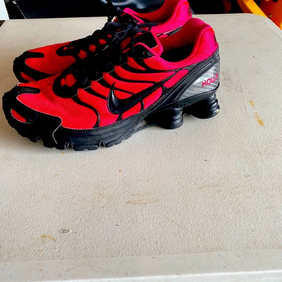 Nike Shox - Picture 1 of 4